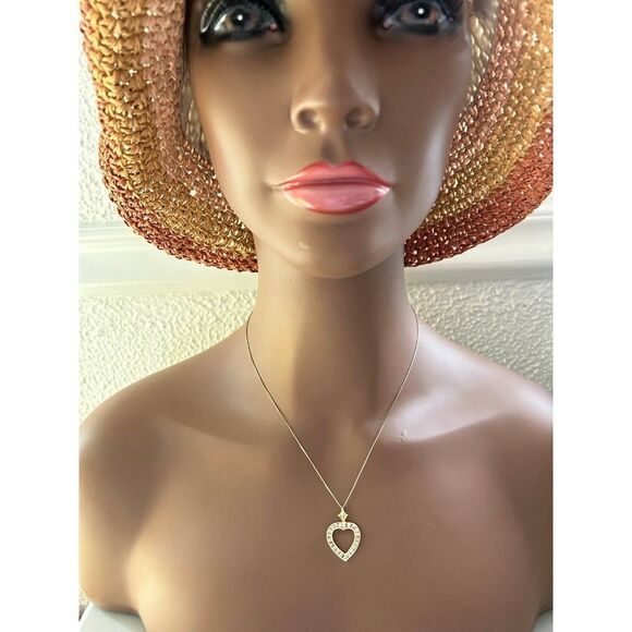 10k YG Cz Heart Necklace - Picture 8 of 8